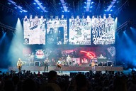 Darius Rucker, Mike Mills & Steve Gorman join forces for new supergroup