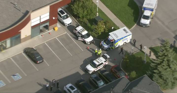 6 children injured after vehicle crashes into Richmond Hill daycare