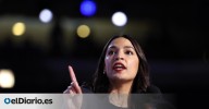 Alexandria Ocasio-Cortez exige a Trump que no use "fuerza militar no autorizada" contra Venezuela y que no apoye el golpismo contra Petro