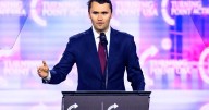 Asesinaron de un disparo al activista de derecha Charlie Kirk en una universidad en Estados Unidos
