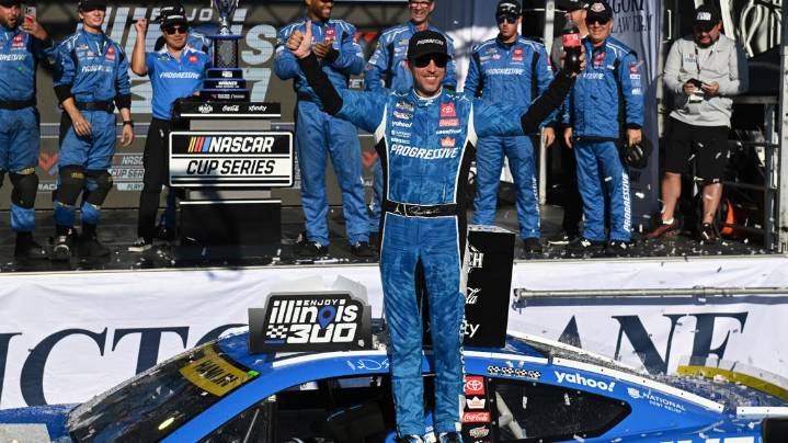 Denny Hamlin advances in NASCAR playoffs win win at Gateway