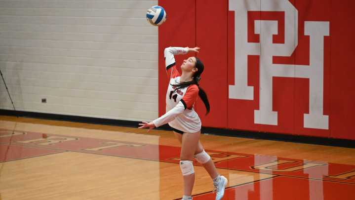 Photos: Port Huron volleyball rolls past L'Anse Creuse, 3