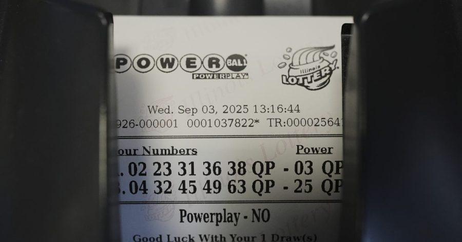 Powerball jackpot jumps to $1.7 billion