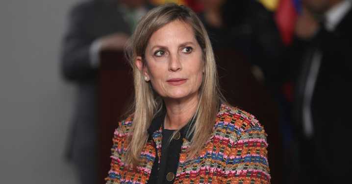María del Carmen Alva pide explicación del Gobierno sobre construcción de penal 'El Frontón': "Algo acá no encaja"