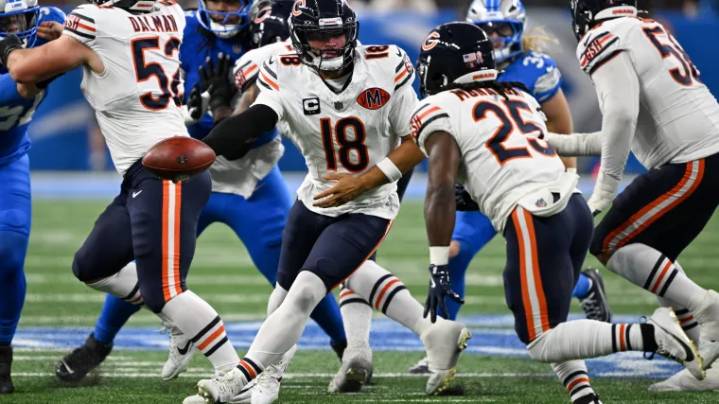 Who is Kyle Monangai? Bears rookie RB depth chart spot in spotlight with D'Andre Swift injury