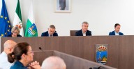 Estepona aprueba inicialmente las cuentas de 2026 con 132 millones y su "mayor bajada del IBI"