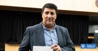 Remueven del cargo al alcalde de Llanquihue, Víctor Angulo, por abandono de deberes