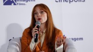 La actriz Jessica Chastain, en desacuerdo con Apple por posponer el estreno de la serie 'The Savant'