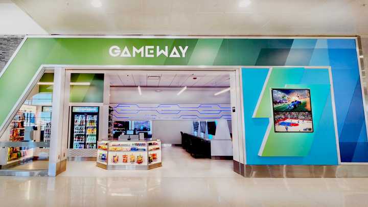 Travelers can now play XBox, PC as they wait for flights at DTW