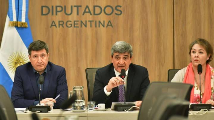 Diputados: la oposición impulsa interpelaciones y pedidos de informes al Gobierno por el escándalo de las presuntas coimas