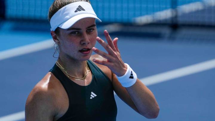Golden week in Guadalajara: 17-year-old Iva Jovic claims first WTA 500 title after toppling Emiliana Arango