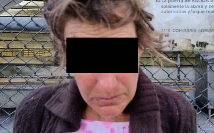Detienen a mujer por disturbios en el Mercado Corona; sería la misma agresora de una cantante