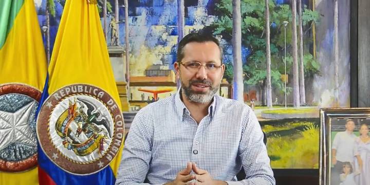 Jaime Andrés Beltrán, el ‘Bukele colombiano’, busca con tutela tumbar el fallo que anuló su nombramiento como alcalde de Bucaramanga