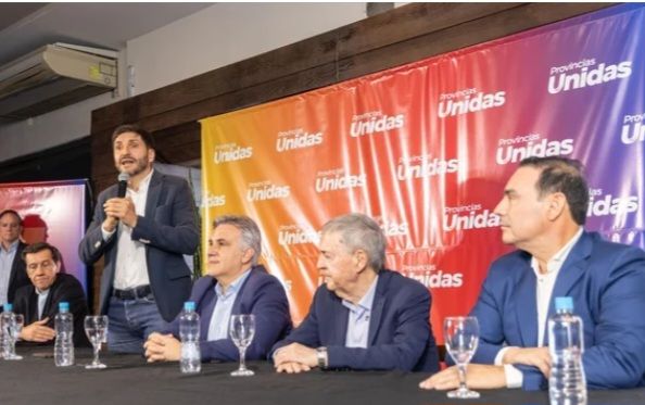 Milei lanza campaña nacional en Córdoba en medio de la tensión con los gobernadores de Provincias Unidas