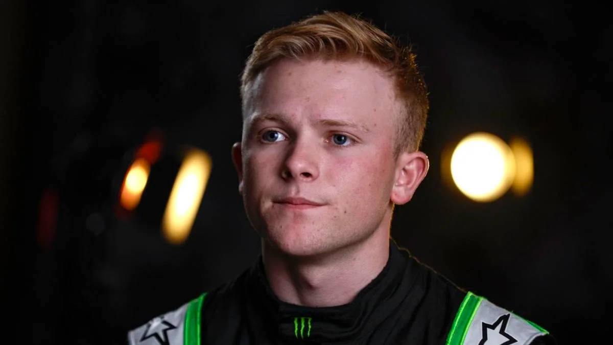 Ty Gibbs Caught Running Away from Reporters, Leaving Fans Suspecting Ty Gibbs flees reporters at Kansas after Hamlin wreck, sparking fan suspicion on X about his silence and JGR tensions. Pratham Guru