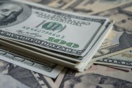 Minuto a minuto. A cuánto cotiza el dólar oficial y blue este lunes 15 de septiembre