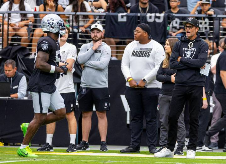 Tom Brady is not planning games for Raiders, according to Pete Carroll