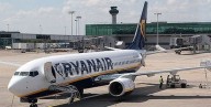 La DGA tilda de "fracaso" el recorte de rutas de Ryanair y arremete contra AENA