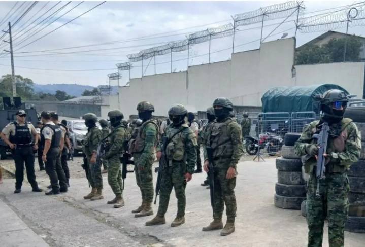 Video: Choque entre presos deja al menos diez muertos en cárcel de Ecuador