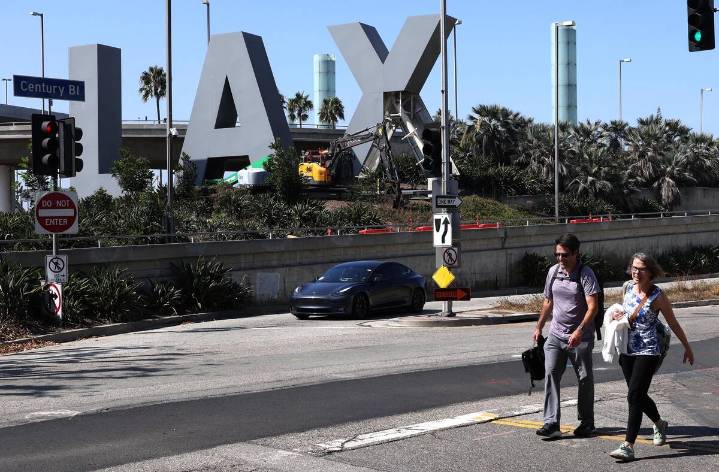 LAX airport sign to be removed. Here’s why