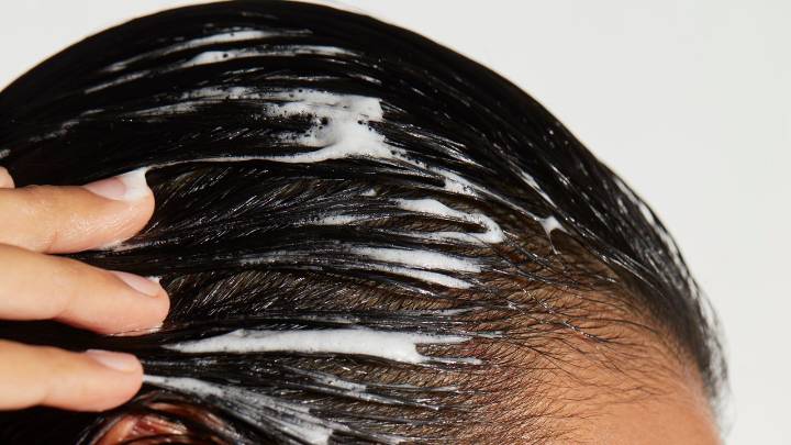 The Best Shampoos for Oily Hair, According to Dermatologists