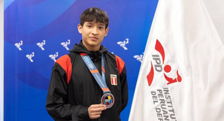 Karateca iqueño Yusei Ferreyra Reyes conquista medalla de plata en el Panamericano de Karate 2025