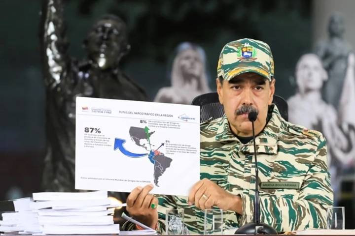 Los juegos de guerra de Venezuela y las patrullas de EE.UU. convierten al Caribe en un polvorín