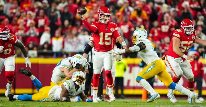 Friday Night Football: Kansas City Chiefs vs Los Angeles Chargers