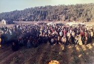 Woman searches for New Mexicans in photo who worked with Robert Redford