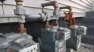 Healey urges action as heating bills set to climb this winter