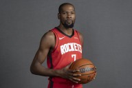 Deadspin | Rockets F Kevin Durant open to contract extension with new team