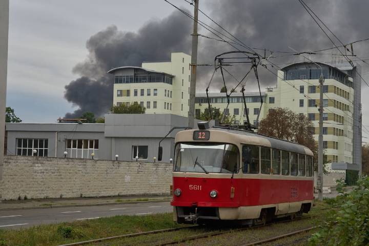 “Rusia quiere seguir luchando y matando”. Un ataque masivo con drones y misiles golpeó Kiev durante 12 horas y dejó varios muertos