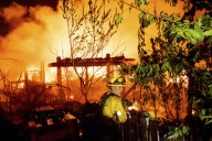 Quick-moving wildfire scorches historic California gold mining town, burning multiple homes