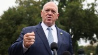Report alleges Trump border czar Tom Homan accepted bag of $50K in FBI sting