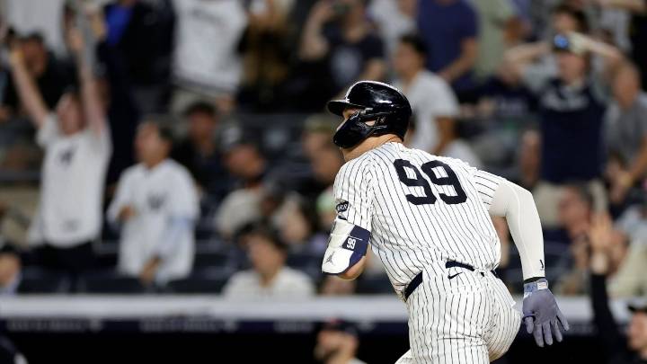 Aaron Judge hits 361st homer to tie Joe DiMaggio for fourth in Yankees history