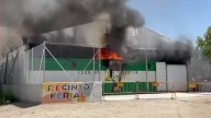 Susto en el estreno de las casas regionales: un incendio en la carpa de Andalucía deja un herido