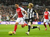 William Saliba extiende su contrato con Arsenal
