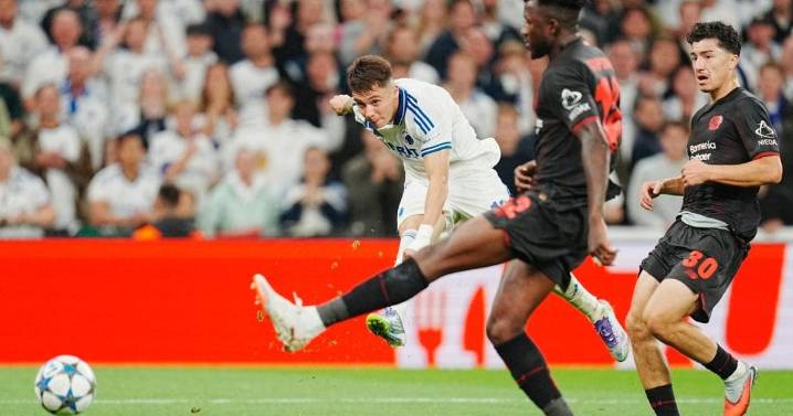 Rodrigo Huescas participa en el empate del Copenhague ante Leverkusen