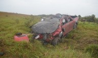 Un hombre sufrió heridas graves tras despistar y volcar con su camioneta en la ruta provincial 2