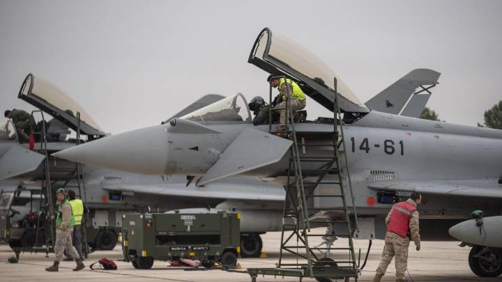 España ofrece a la OTAN tres cazas, un avión A-400 y un radar para reforzar el flanco este de Europa