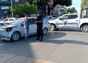Vehículos impactaron en Juárez y Bulevar