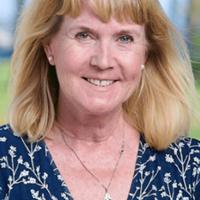 Colleen Cavalieri Inducted As New Chamber Of Commerce President