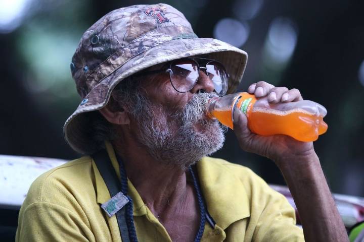 Alarman casos de diabetes y depresión por consumo de refrescos