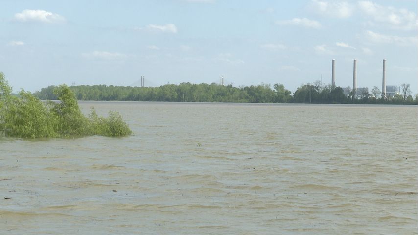 Army Corps of Engineers building underwater sill to combat saltwater intrusion in Mississippi River