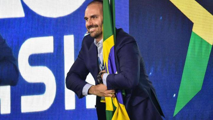 Brasil: imputaron al hijo de Jair Bolsonaro por presionar a EEUU a interferir en el juicio a su padre