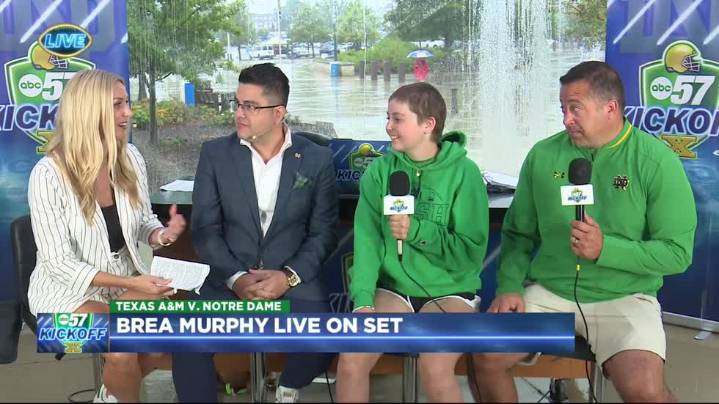 DIAMOND OF HOPE: Fighting Irish softball fan fights cancer curveball, dreams of playing for Notre Dame