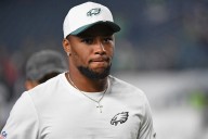 Concerning Saquon Barkley Trend Emerges for Eagles as Jalen Hurts Overcomes Passing Game Struggles Saquon Barkley has been unable to live up to the expectations after his solid 2024 season, with his s