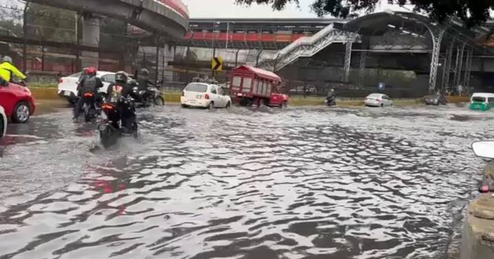 CDMX bajo Alerta Púrpura por lluvias; se inunda Circuito Interior y paradero de Indios Verdes