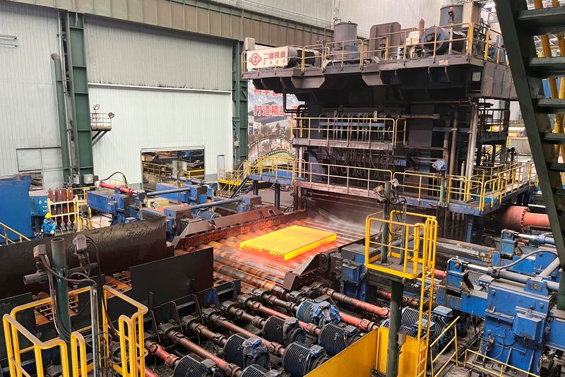 EU plans 25% to 50% tariffs on Chinese steel, related products, Handelsblatt reports