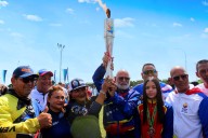 Delta Amacuro recibe el fuego de los Juegos Escolares en medio de alegría, sol y aguacero